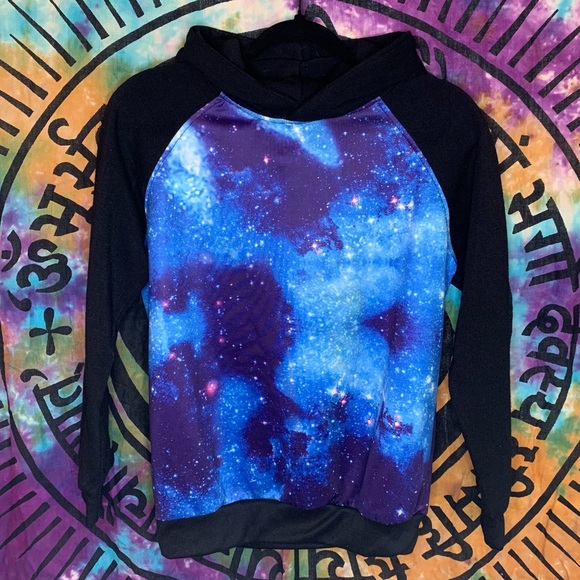Source Unknown Sweaters - 🍒 2 for $10 🍒 Galaxy Print Hoodie Size M Blue/Black
